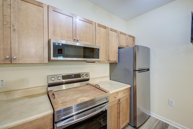 If Daniel Island living has been on your wish list, this - photo 12
