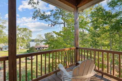 Traditional Southern Style Lake Home - photo 25