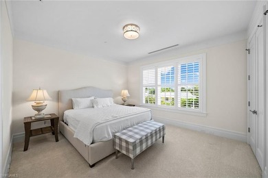 Steps from the boutique shopping and dining of Crayton Cove and - photo 13