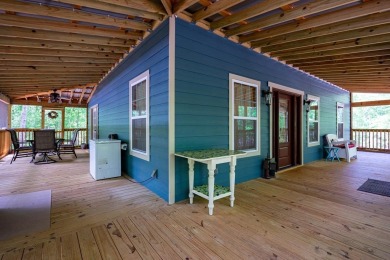 TWO HOMES...MAIN HOUSE & GUEST HOUSE!!! SECLUSION, HOMESTEAD