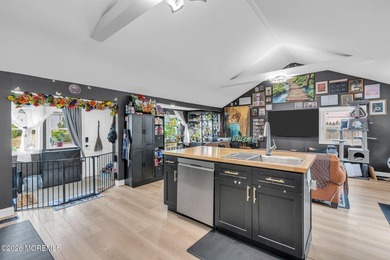 Welcome home to this charming 2-bedroom, 1-bath ranch in the - photo 19