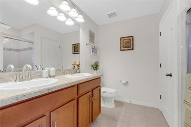 Discover this stylish, spacious, and well-kept 4-bedroom, 2 - photo 20