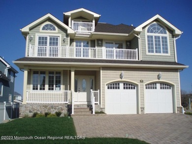 Lake of the Lilies Home For Sale in Point Pleasant Beach New Jersey