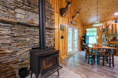 TWO HOMES...MAIN HOUSE & GUEST HOUSE!!! SECLUSION, HOMESTEAD