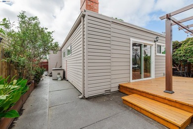 Beautifully updated home nestled in a convenient Richmond - photo 32