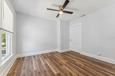 ***MOTIVATED*** Bring all offers! Your chance live in Hyde Park - photo 33
