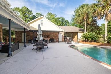 Welcome to a truly exceptional property that combines elegant - photo 42