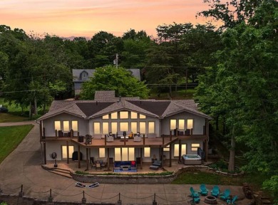 Lake Home For Sale in Somerset, Kentucky