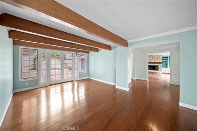 905 Emerald Bay is a light-filled corner lot bungalow offering 2 - photo 4
