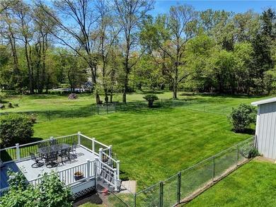 Welcome to this serene and private setting on 1.23 acres backing - photo 11