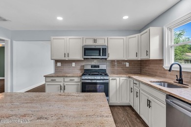 Welcome to 2 Ashcroft Lane, a charming 2-bed, 2-bath Lakeview - photo 13
