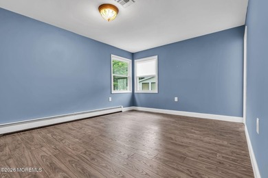 Welcome to 2 Ashcroft Lane, a charming 2-bed, 2-bath Lakeview - photo 16
