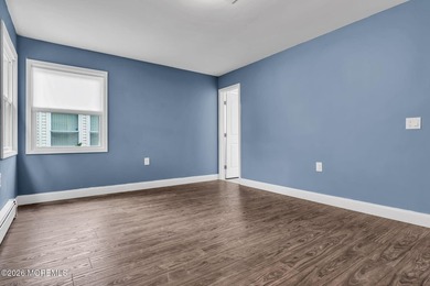 Welcome to 2 Ashcroft Lane, a charming 2-bed, 2-bath Lakeview - photo 18