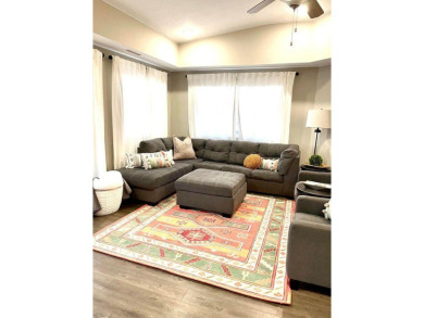 AMAZING 4th FLOOR PENTHOUSE CONDO at Estancia! Only one other