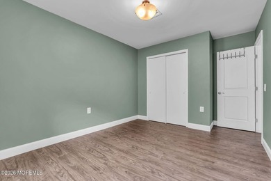 Welcome to 2 Ashcroft Lane, a charming 2-bed, 2-bath Lakeview - photo 19