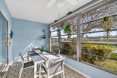 CONVERTIBLE 2 BR 2 BA VILLA - UPDATED AND MOVE-IN READY! Enjoy - photo 21