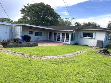PRIME MIAMI SHORES LOCATION WITHIN SHORT WALKING DISTANCE TO - photo 23