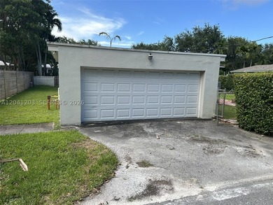 PRIME MIAMI SHORES LOCATION WITHIN SHORT WALKING DISTANCE TO - photo 25