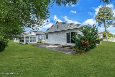 Welcome to 2 Ashcroft Lane, a charming 2-bed, 2-bath Lakeview - photo 27