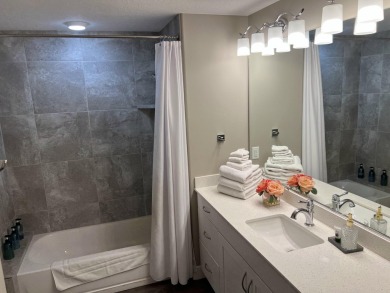 AMAZING 4th FLOOR PENTHOUSE CONDO at Estancia! Only one other