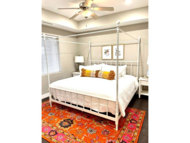 AMAZING 4th FLOOR PENTHOUSE CONDO at Estancia! Only one other