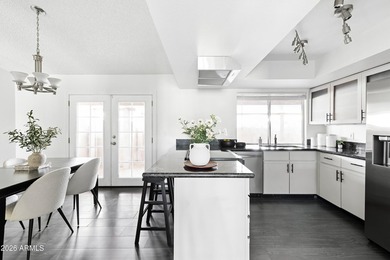 Welcome to this beautifully updated 2 bedroom, 2 bathroom - photo 12