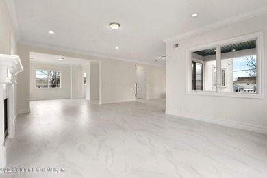 Welcome home to 69 Elmbank Street! This exceptional, brand new - photo 13