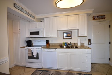 Charming 1Bedroom Condo in Litchfield By the Sea  Welcome to