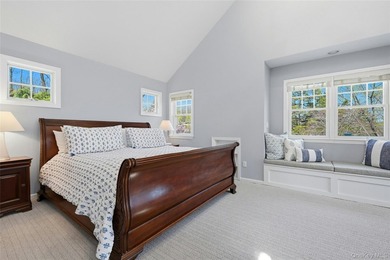 From the moment you arrive, the classic Colonial charm draws you - photo 17