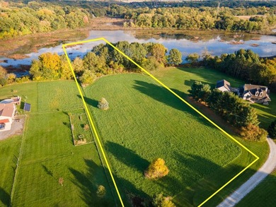 So much potential with this nearly 5 1/2 Acre lot located on - photo 10