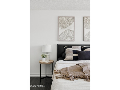 Welcome to this beautifully updated 2 bedroom, 2 bathroom - photo 21