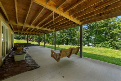 Waterfront Living With Incredible Lake Views - photo 14