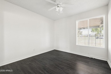 Welcome to this beautifully updated 2 bedroom, 2 bathroom - photo 26