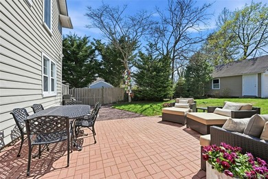 From the moment you arrive, the classic Colonial charm draws you - photo 26