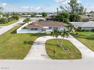 Cape Coral Lakes Area Home For Sale in Cape Coral Florida