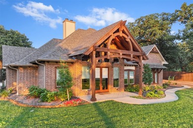 Just minutes from Lake Lewisville and Big Sandy Boat Ramp, this - photo 3