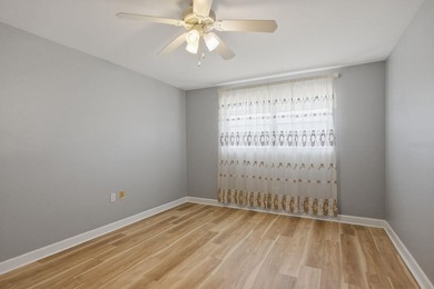 NEW PRICE! Reduced to cover kitchen updates! Cute 2 bedroom 1 - photo 12