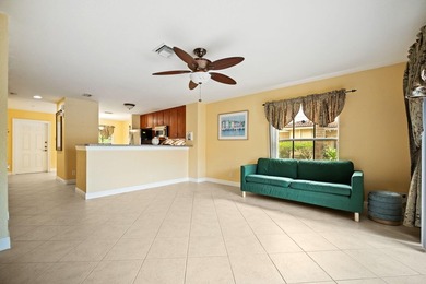 Beautiful, freshly painted two-story corner-unit townhouse - photo 14
