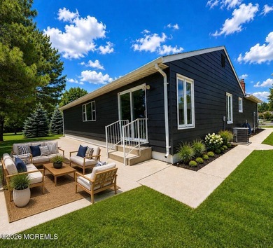 WOW! Total renovation on this gorgeous 55+ community home in - photo 15