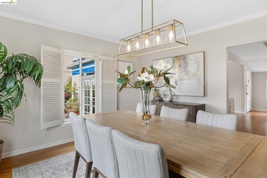 Welcome to this charming Crocker Traditional with character and - photo 16