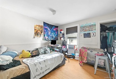 Exceptional opportunity in Larchmont area for investor and - photo 16