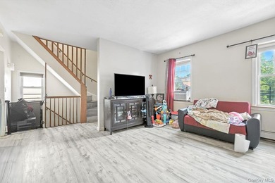 Exceptional opportunity in Larchmont area for investor and - photo 20
