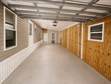 Priced to Sell Fast - One-of-a-Kind 2002 Mobile Home with Garage - photo 22