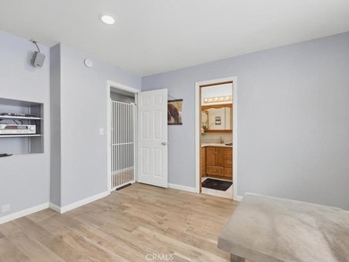 Welcome to 6261 Vanguard Avenue in the Eastgate neighborhood of - photo 23
