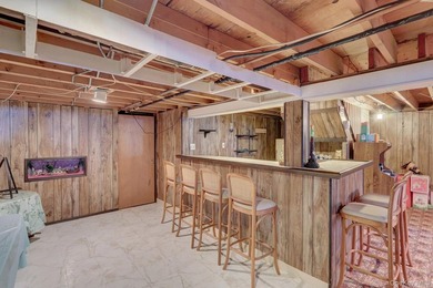 Don't miss this amazing opportunity to make this charming ranch - photo 26