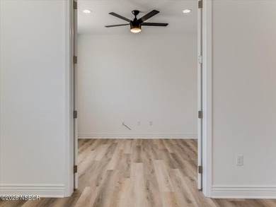 With 3 bedrooms, 2.5 bathrooms, dedicated office, 2,107 sqft of - photo 26