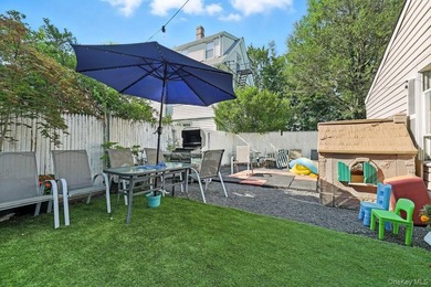 Exceptional opportunity in Larchmont area for investor and - photo 31