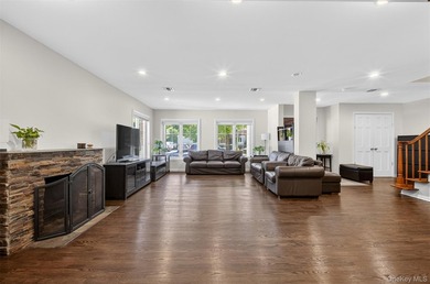 Amazing opportunity in the highly desirable Allenwood section of - photo 3
