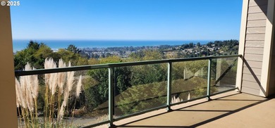 From Crescent City to Harris Beach, soak in breathtaking Pacific - photo 33