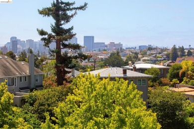 Welcome to this charming Crocker Traditional with character and - photo 37